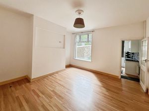 Dining Room- click for photo gallery